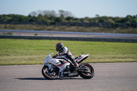 Rockingham-no-limits-trackday;enduro-digital-images;event-digital-images;eventdigitalimages;no-limits-trackdays;peter-wileman-photography;racing-digital-images;rockingham-raceway-northamptonshire;rockingham-trackday-photographs;trackday-digital-images;trackday-photos